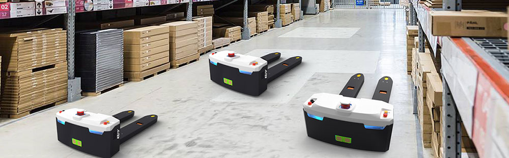 星空电竞(StarSky Sports)AGV无人叉车产品之一